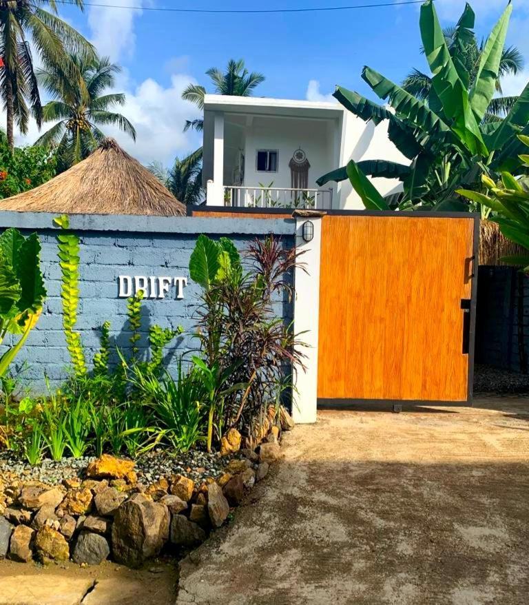 Hotel Drift Hideaway Kuta  Exterior foto